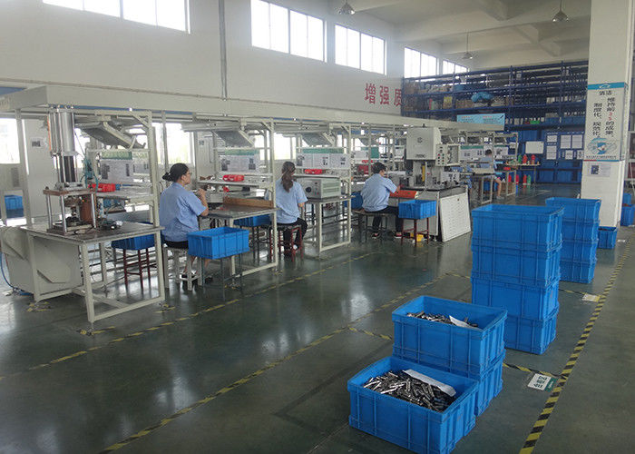 Nanjing Tianyi Automobile Electric Manufacturing Co., Ltd. línea de producción de fábrica